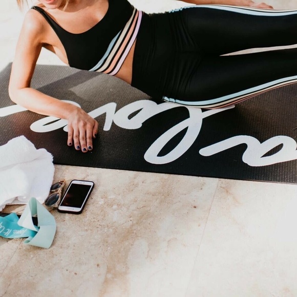 BEACH RIOT SPORT Leah Rainbow Stripe Sports Bra Crop Top in Black - Picture 5 of 11